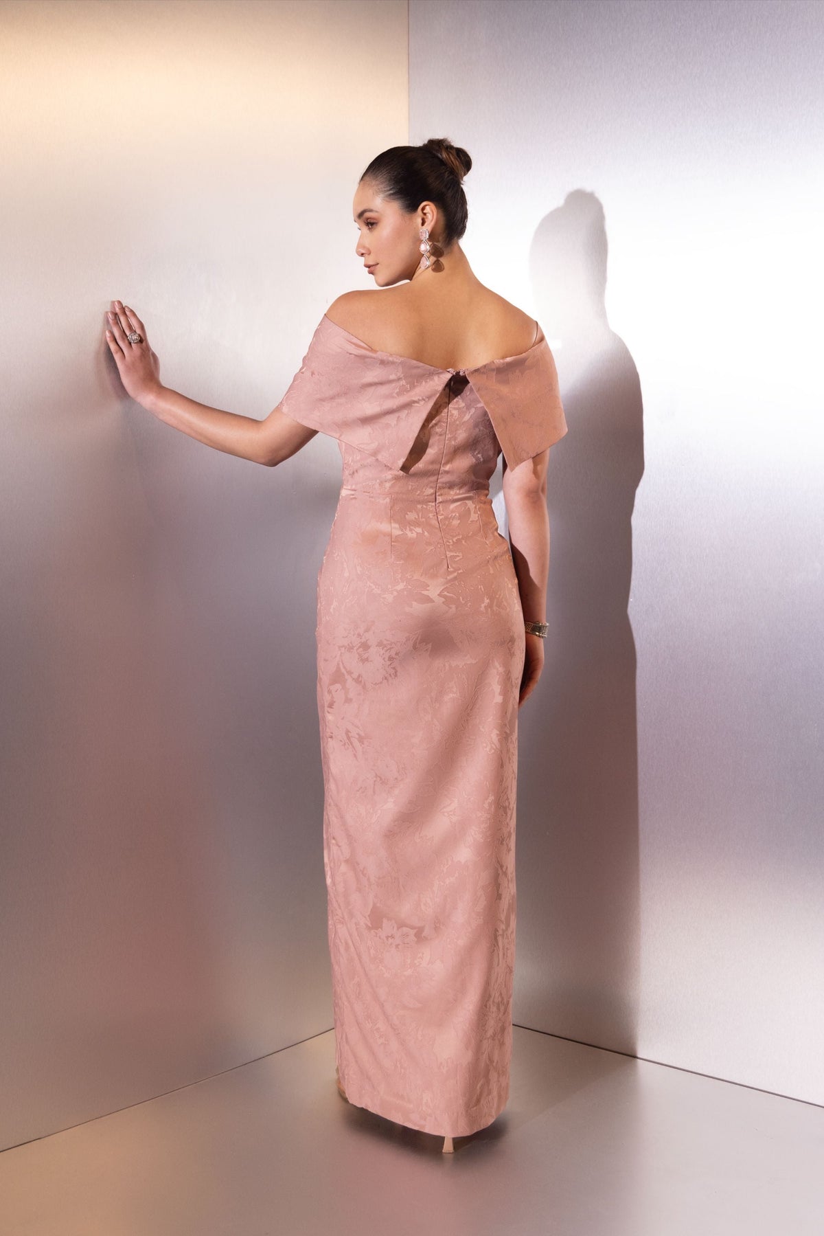 Blush theory Gown