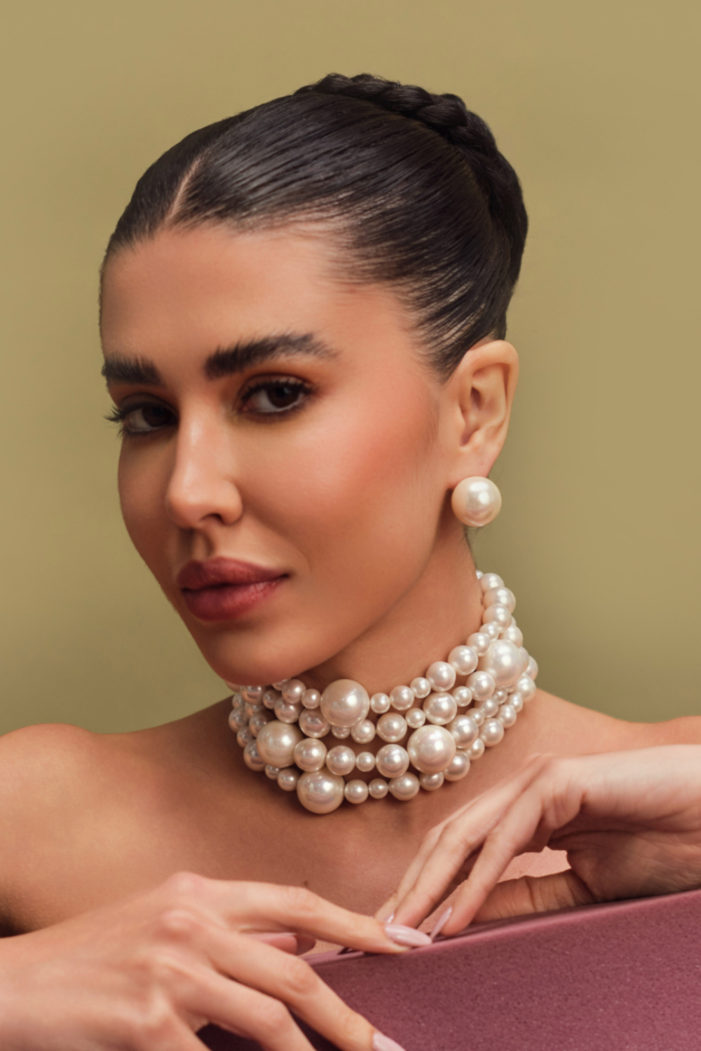 Mixed Pearl Choker