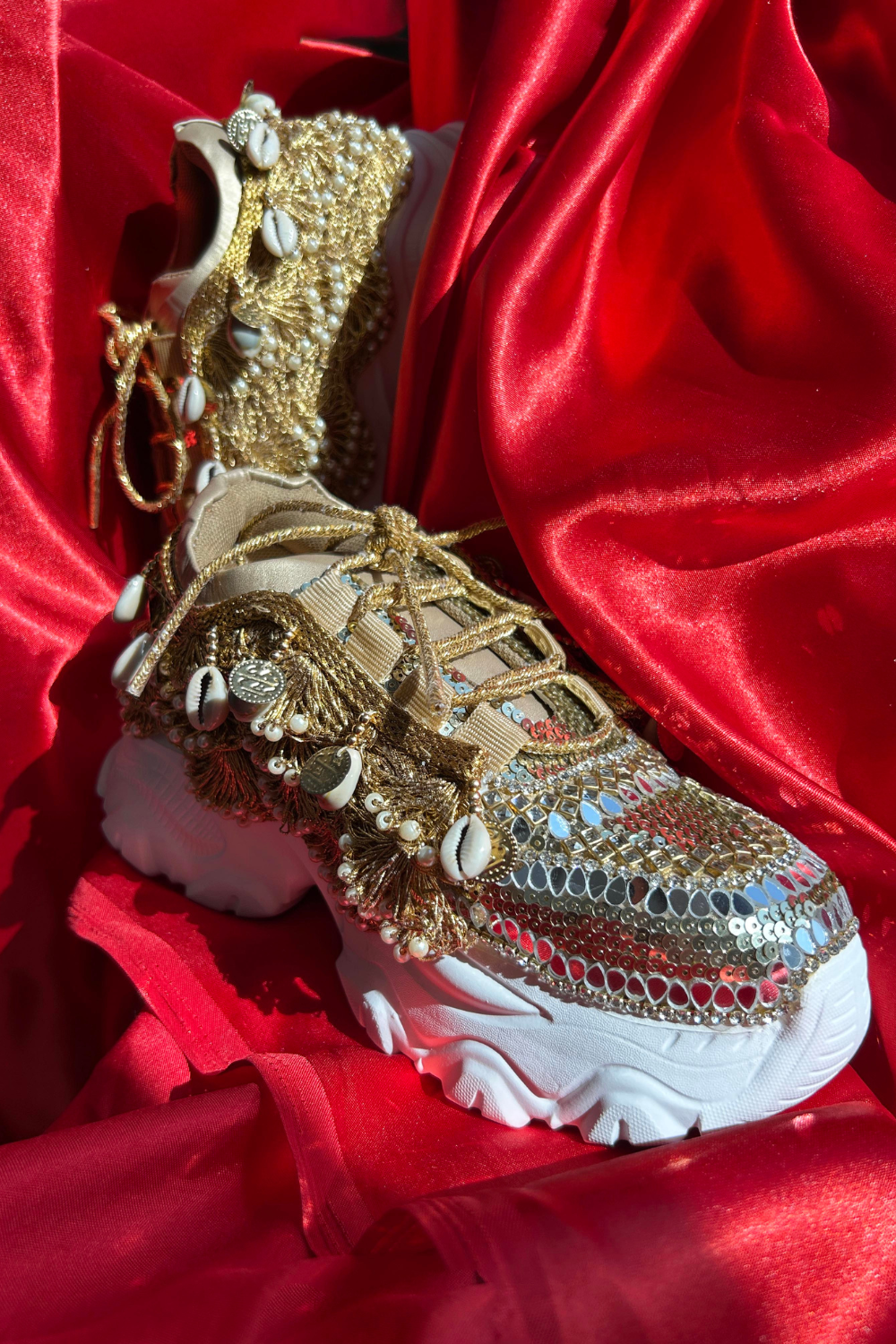 Bohemian Gypsy-eela 3 inches