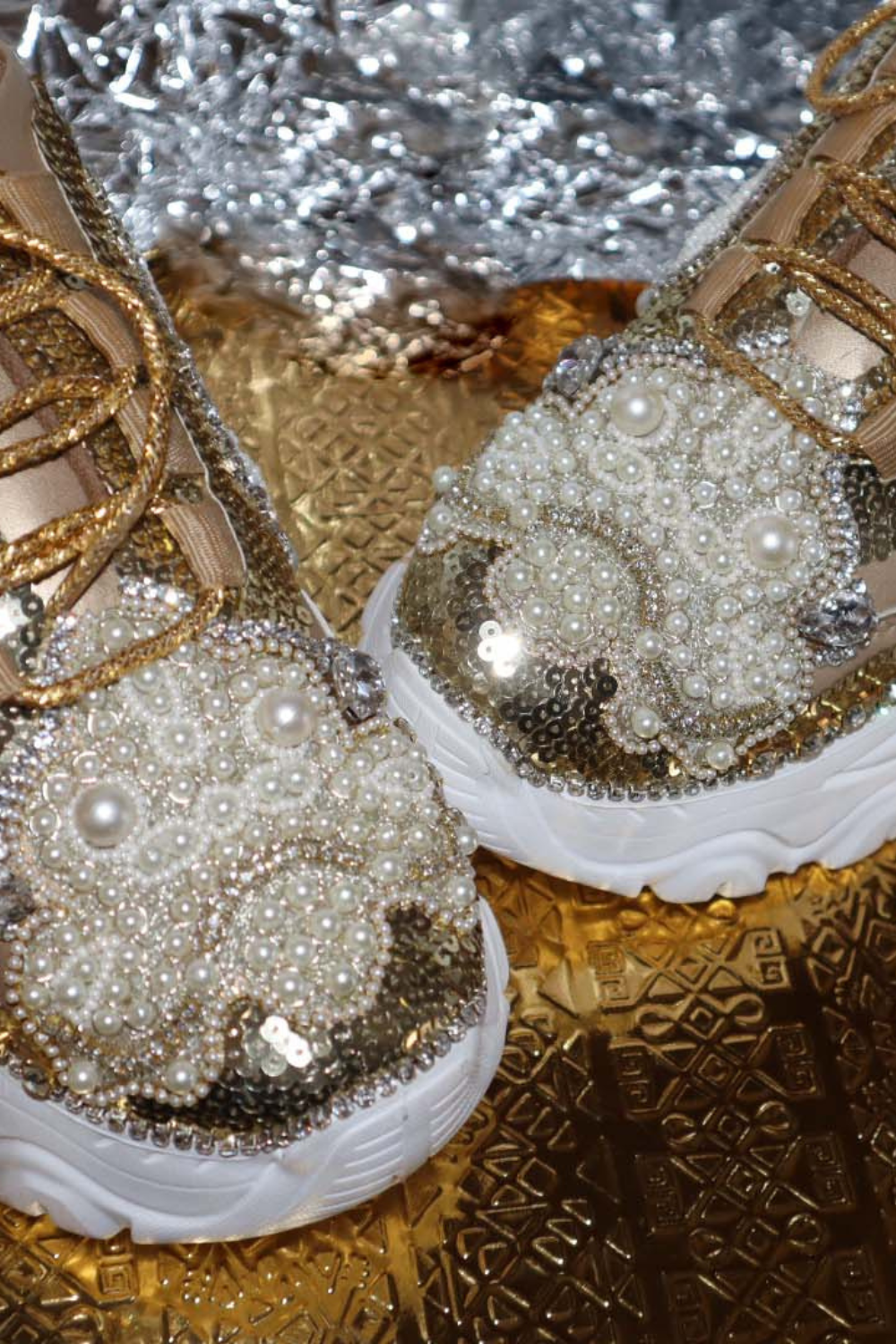 The Pearl Crown (Golden)