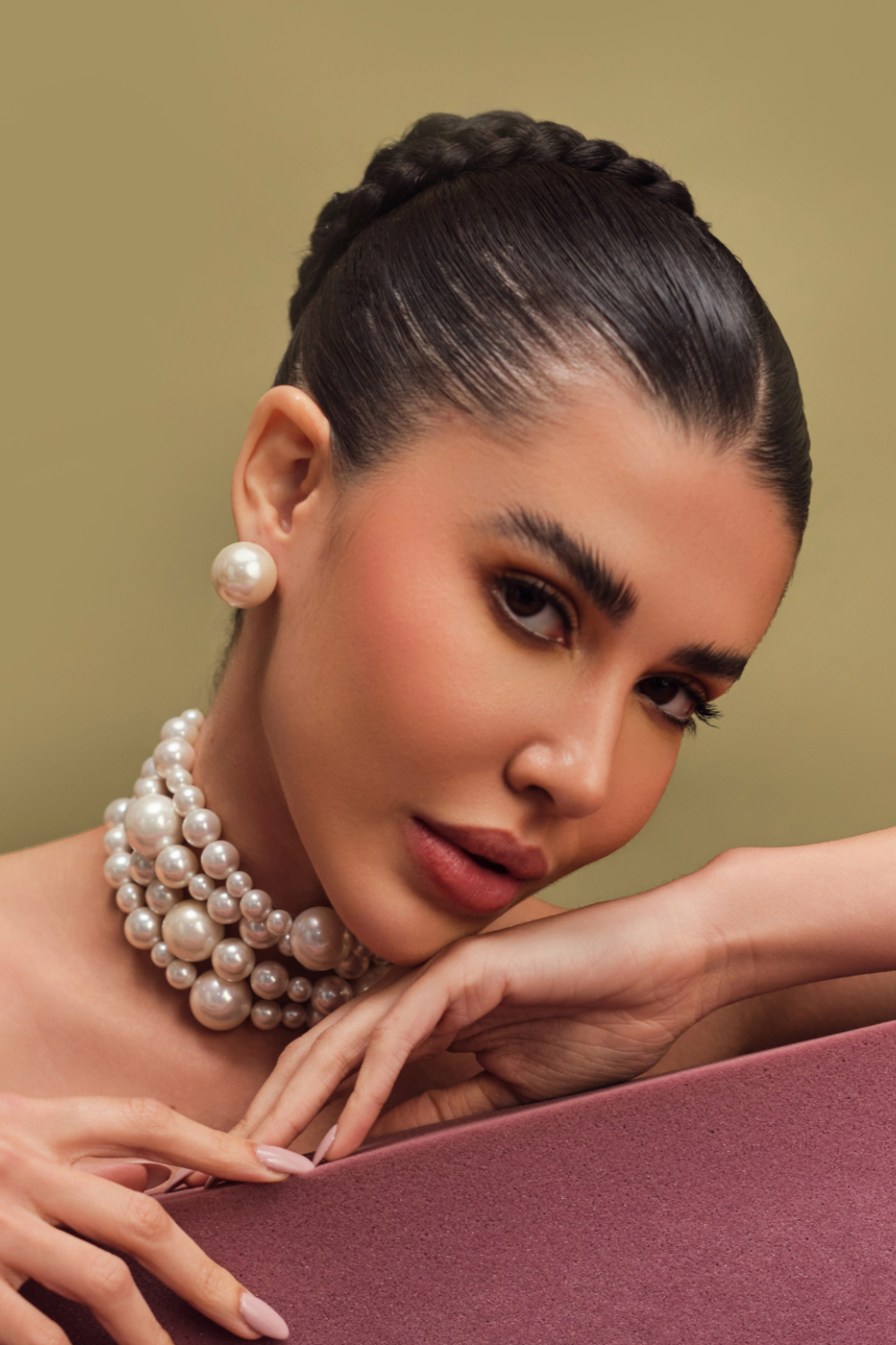 Mixed Pearl Choker