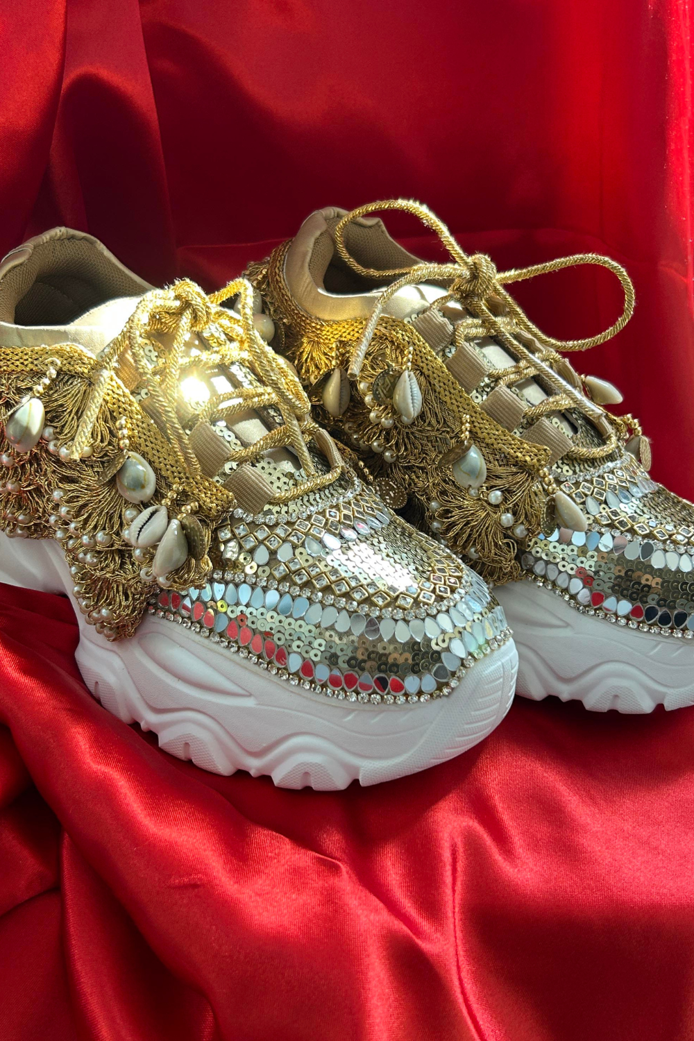 Bohemian Gypsy-eela 3 inches