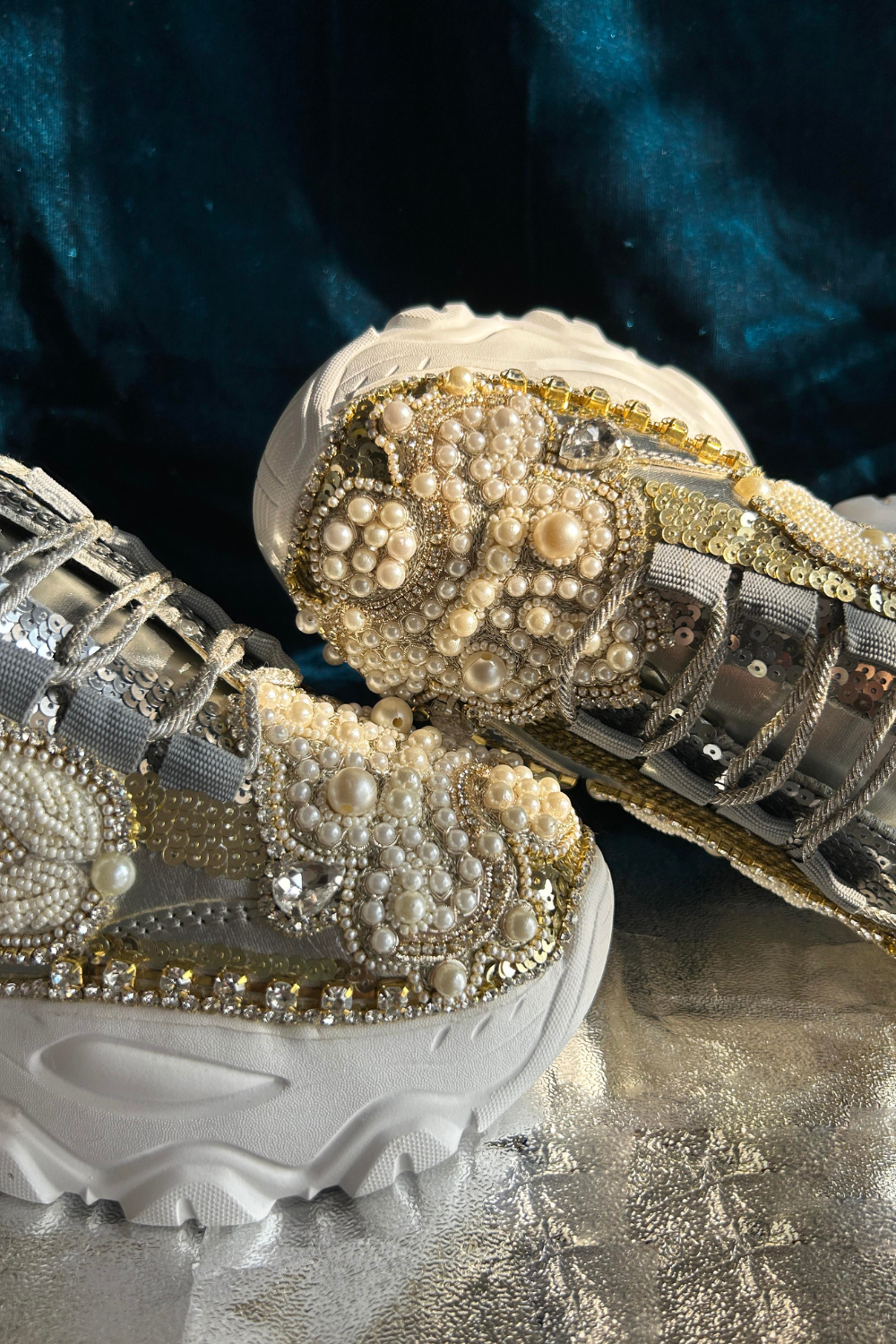 The Pearl Crown (Silver)