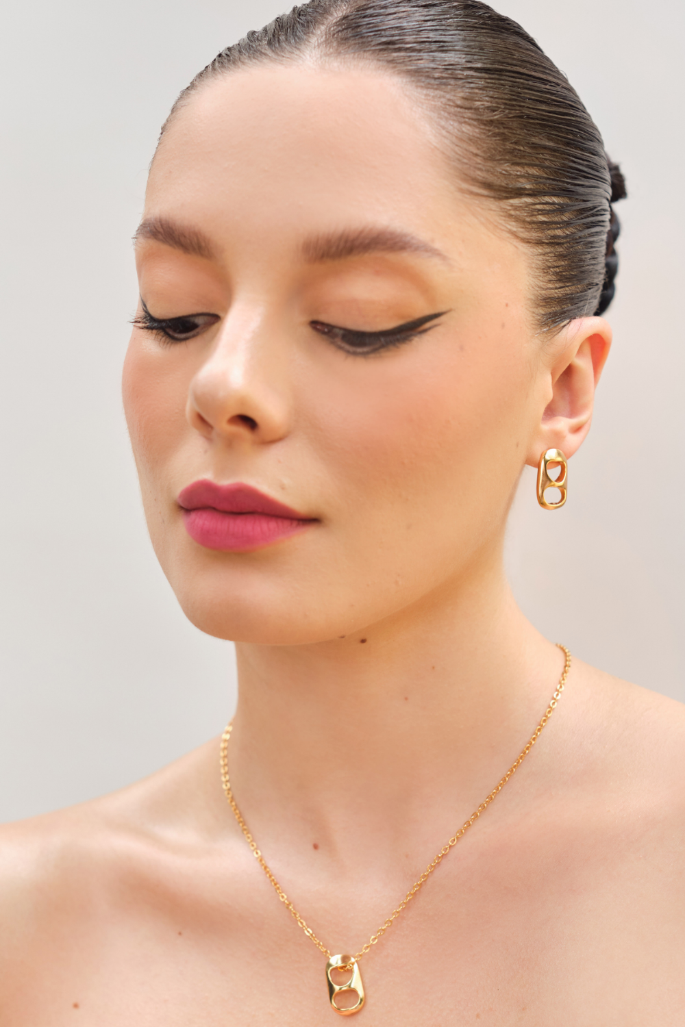 Petite Can Pendant