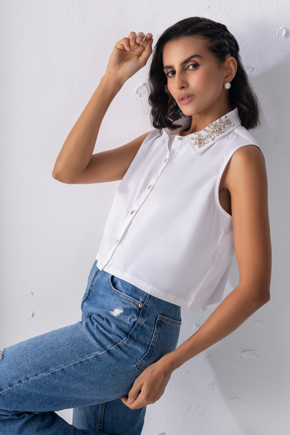 The Silver Embellished Collar