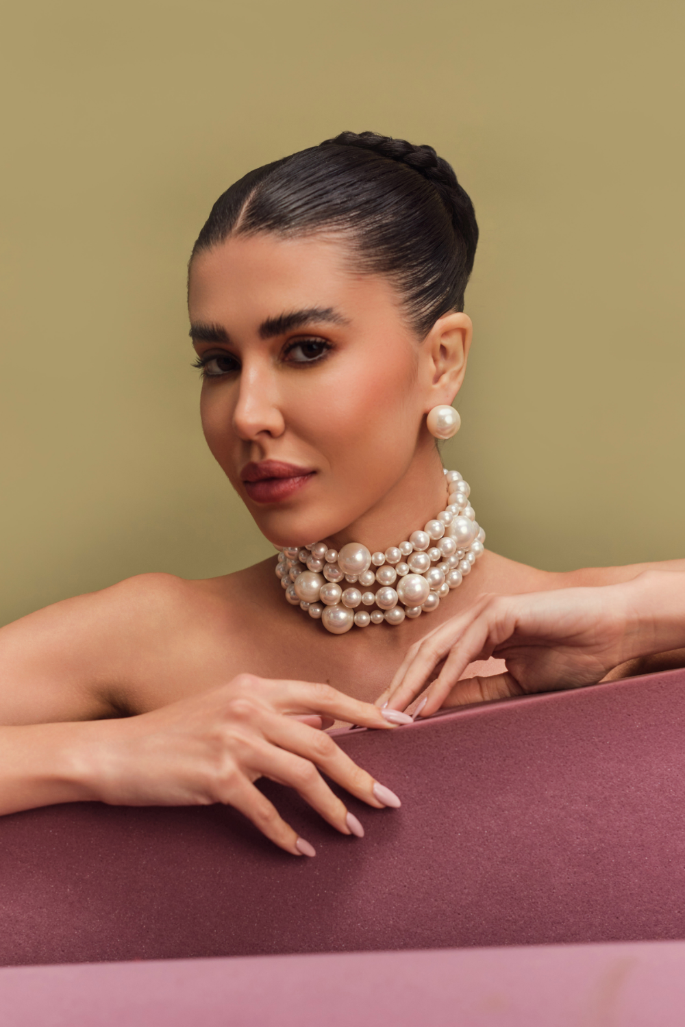 Mixed Pearl Choker