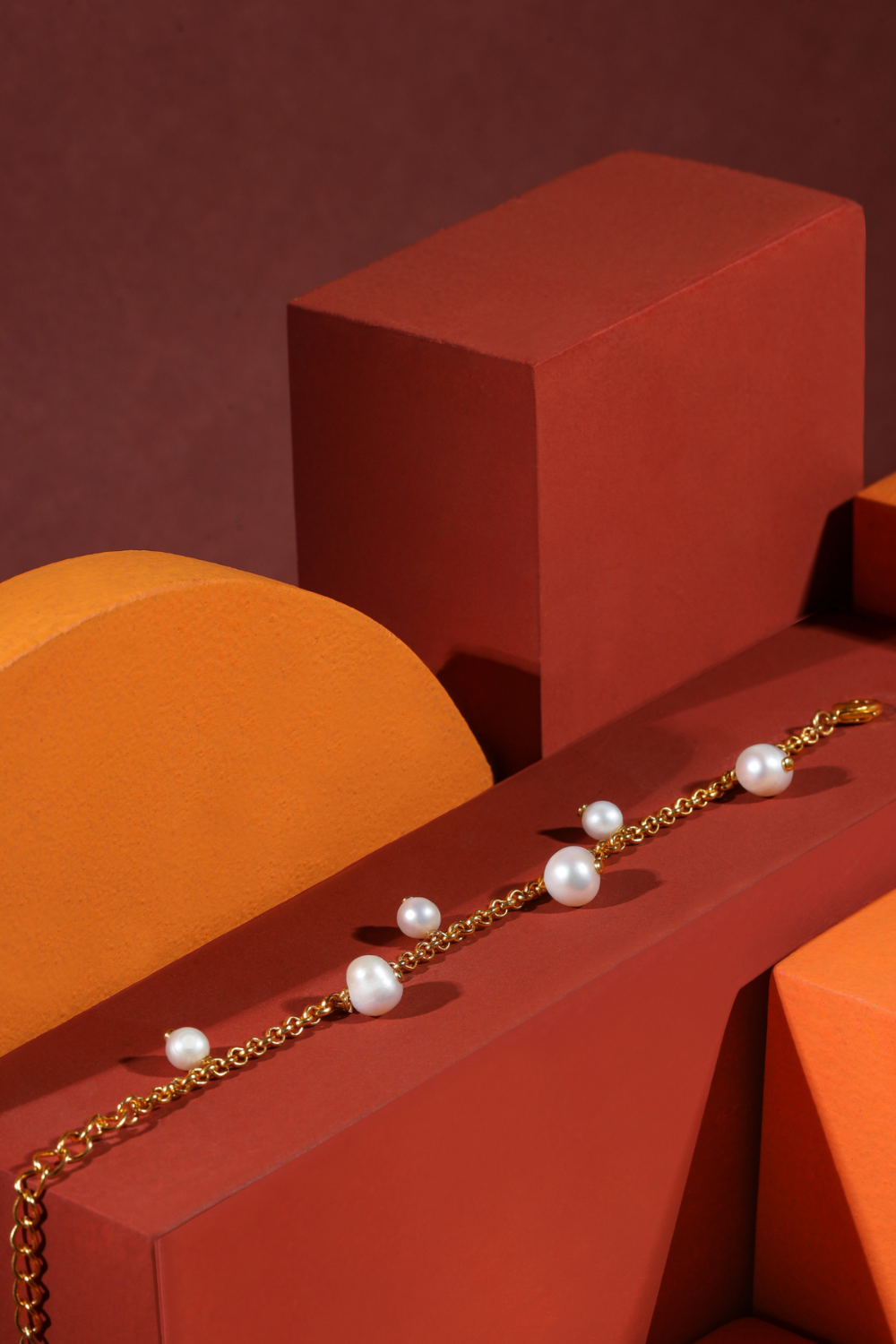 Alternate Pearl Bracelet